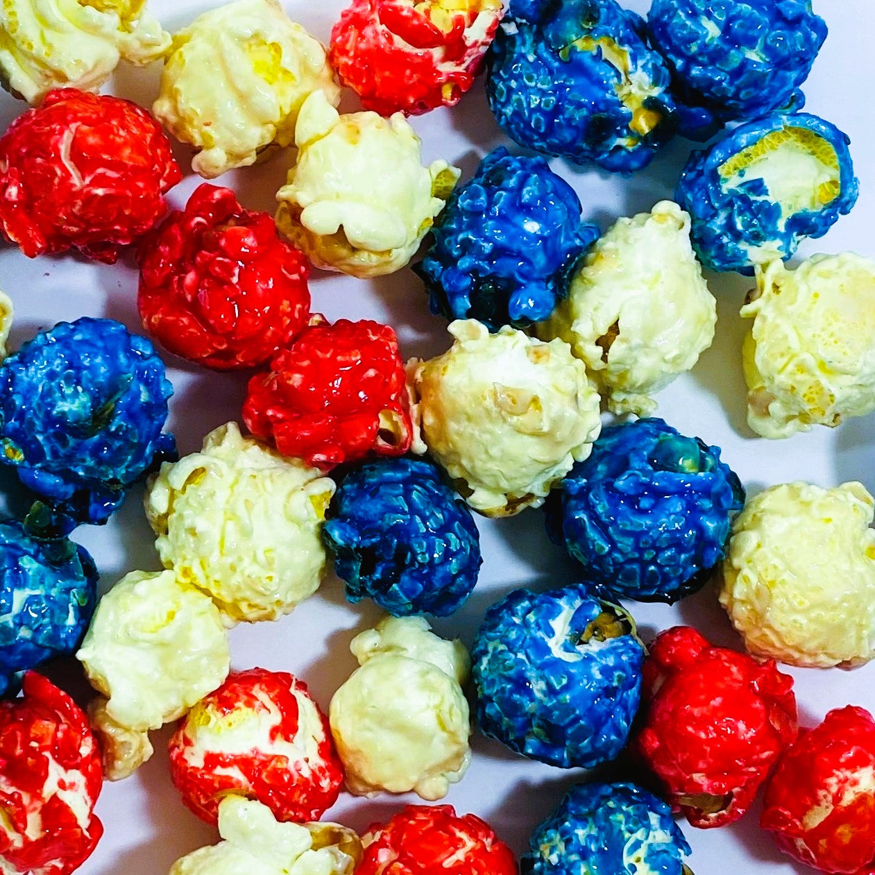 Shareable Sizes - Patriotic Vanilla 30 ct